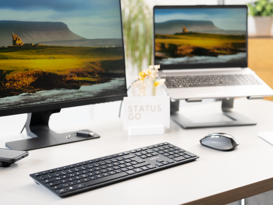 Desktop Set