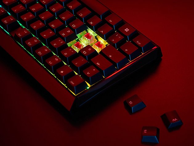 mechanical gaming keyboard wireless