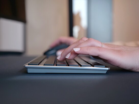 slim mechanical keyboard