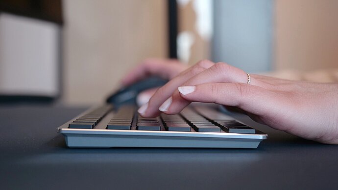 ultra slim keybaord compact